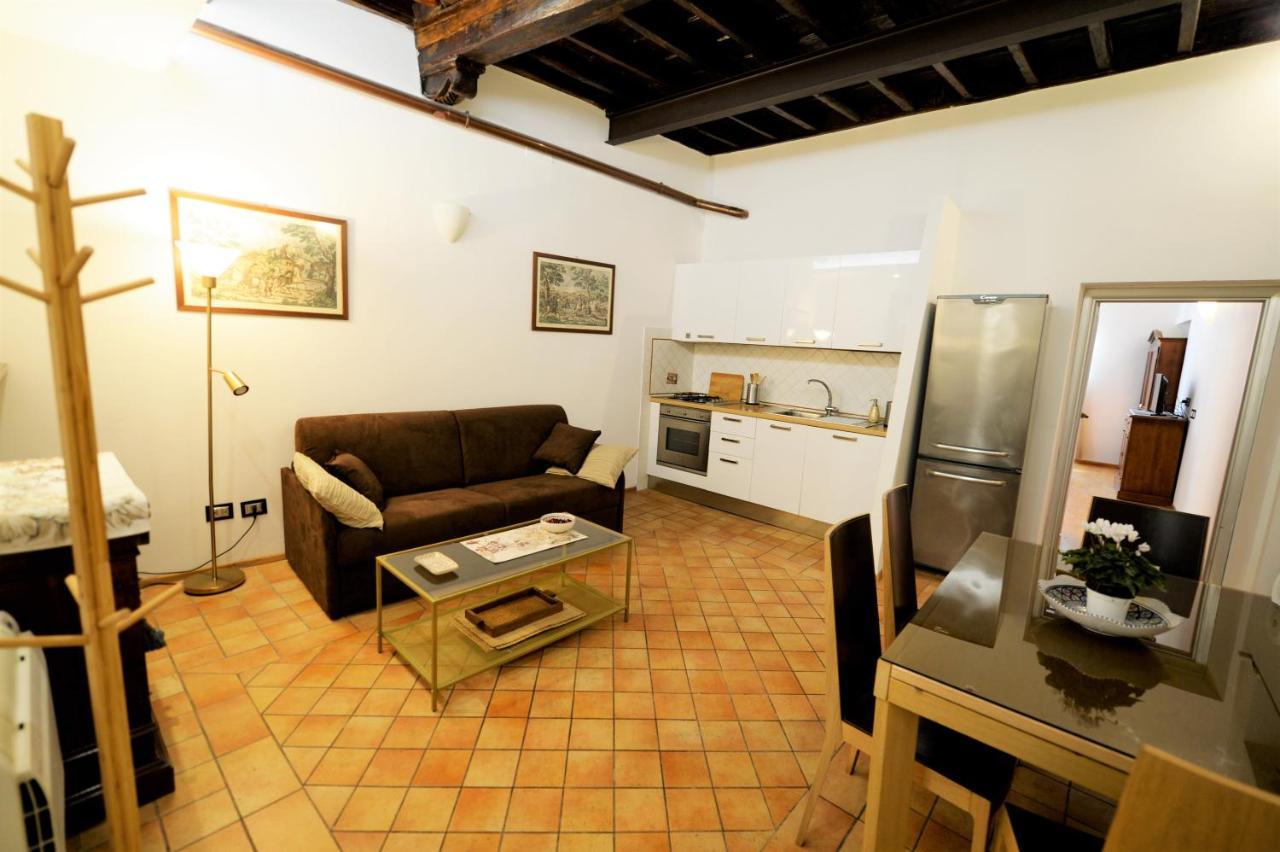 Campo De Fiori Relais Aparthotel Roma Exterior foto